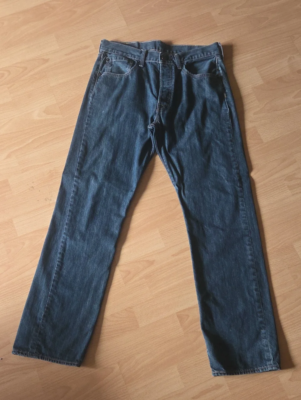 Levi's Men's Straight Jeans in Dark Blue